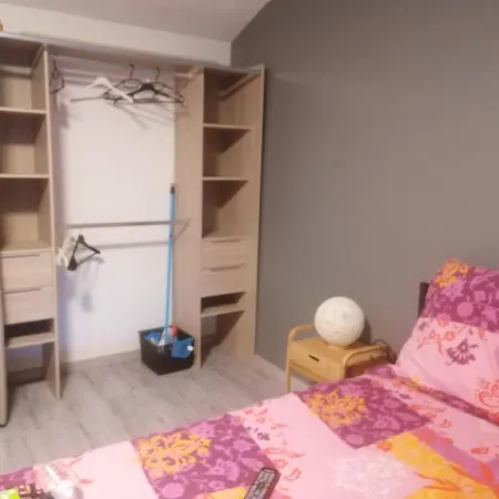 Chambre 23m2 Avec Jardin Wi-fi Gratuit Saint-girons *